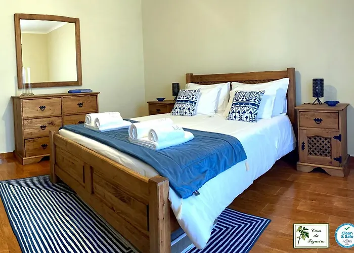 Semesterbostad Casa Da Figueira *